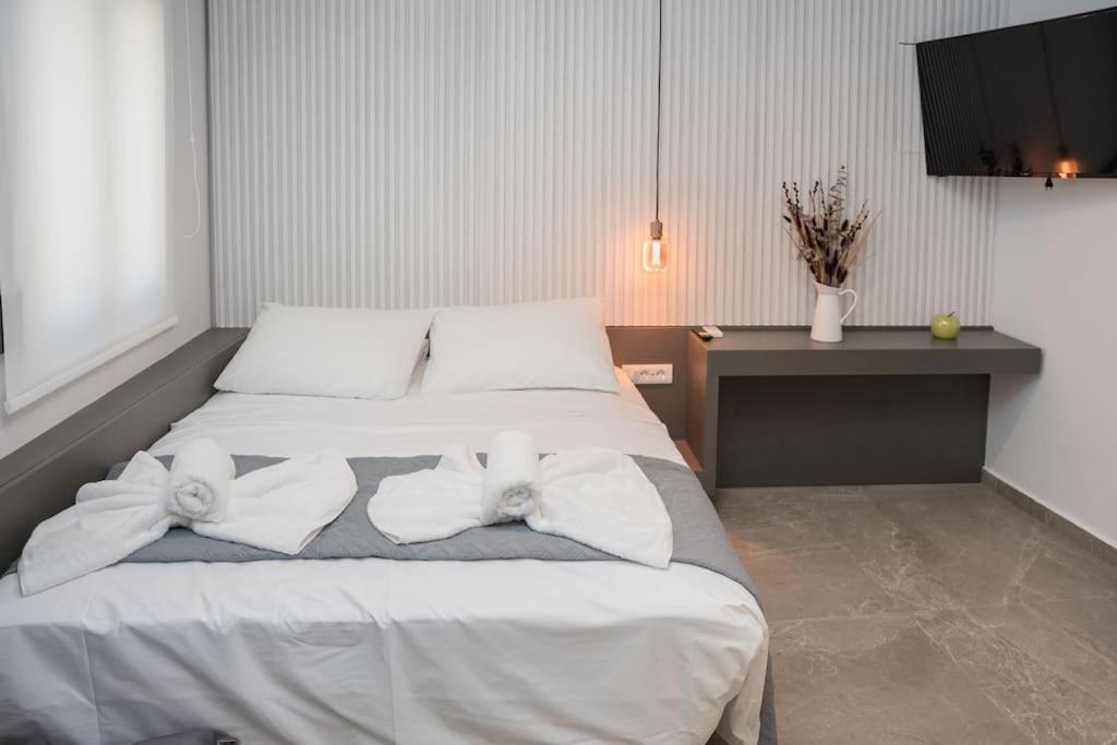 Phaedra The Sense Of Luxury Apartment